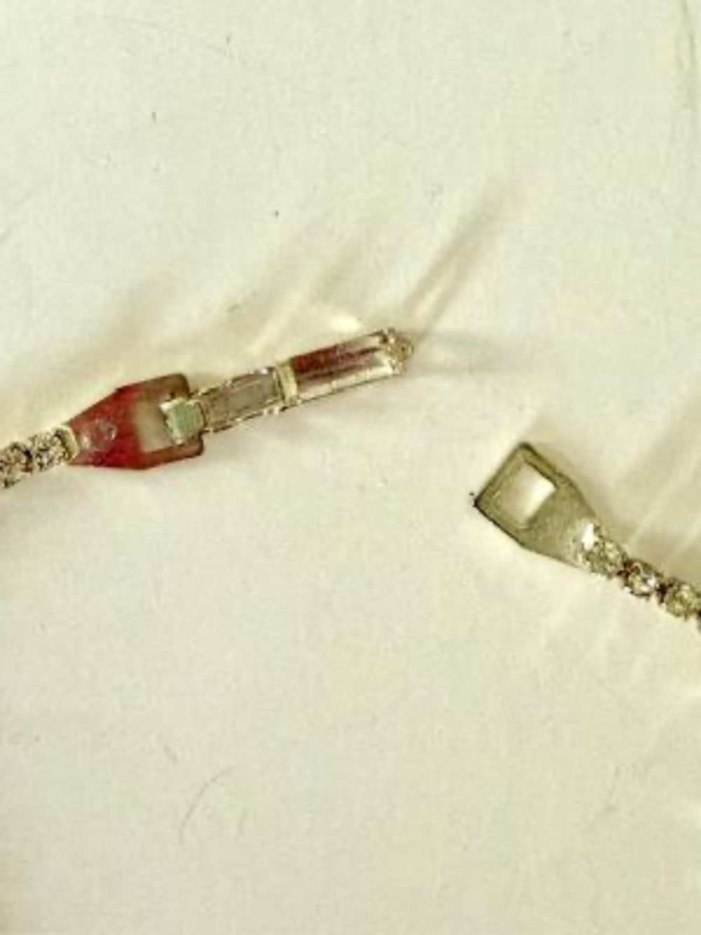 Vintage Rhinestone Necklace - Picture 4 of 7
